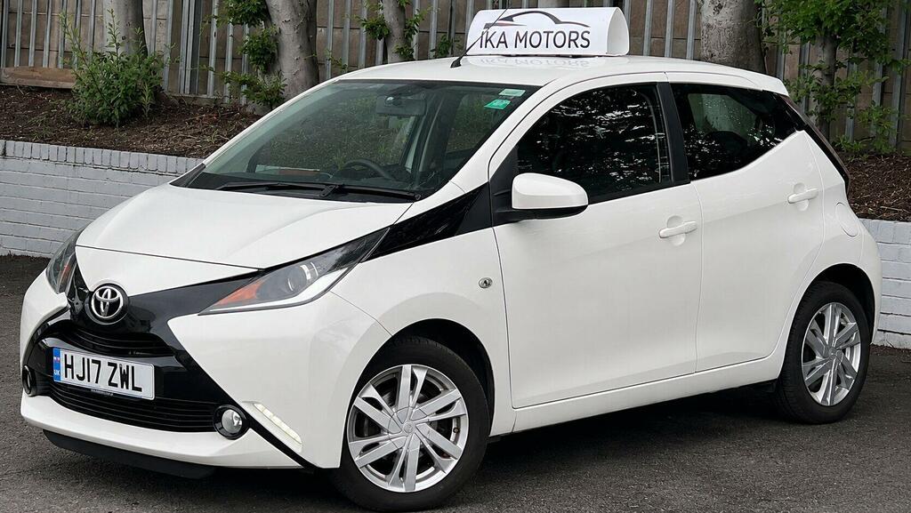 Toyota Aygo X X-pression White #2