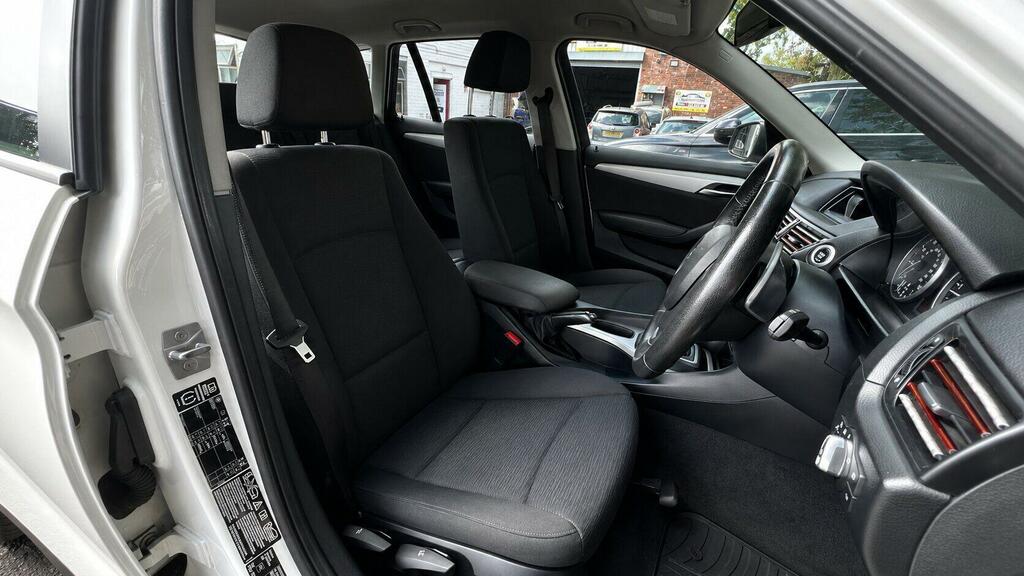 BMW X1 18D Sport U1650 White #16