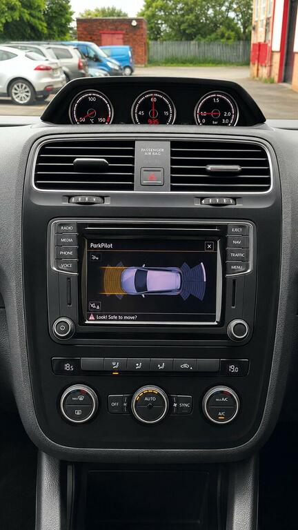 Volkswagen Scirocco Tdi R-line Hatchback Dsg Euro6 Ss 150 2 Blue #11