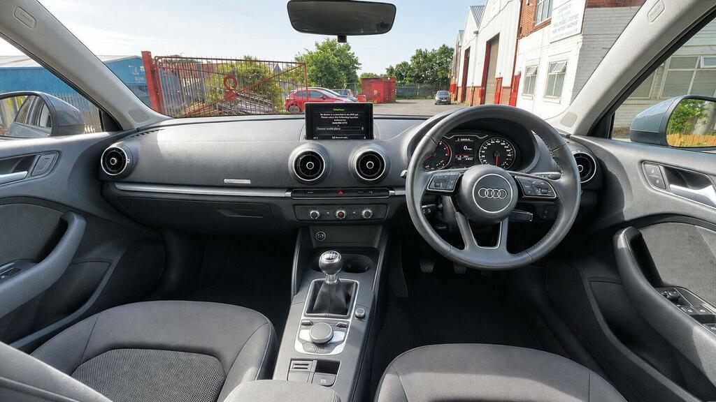 Audi A3 Se Grey #3