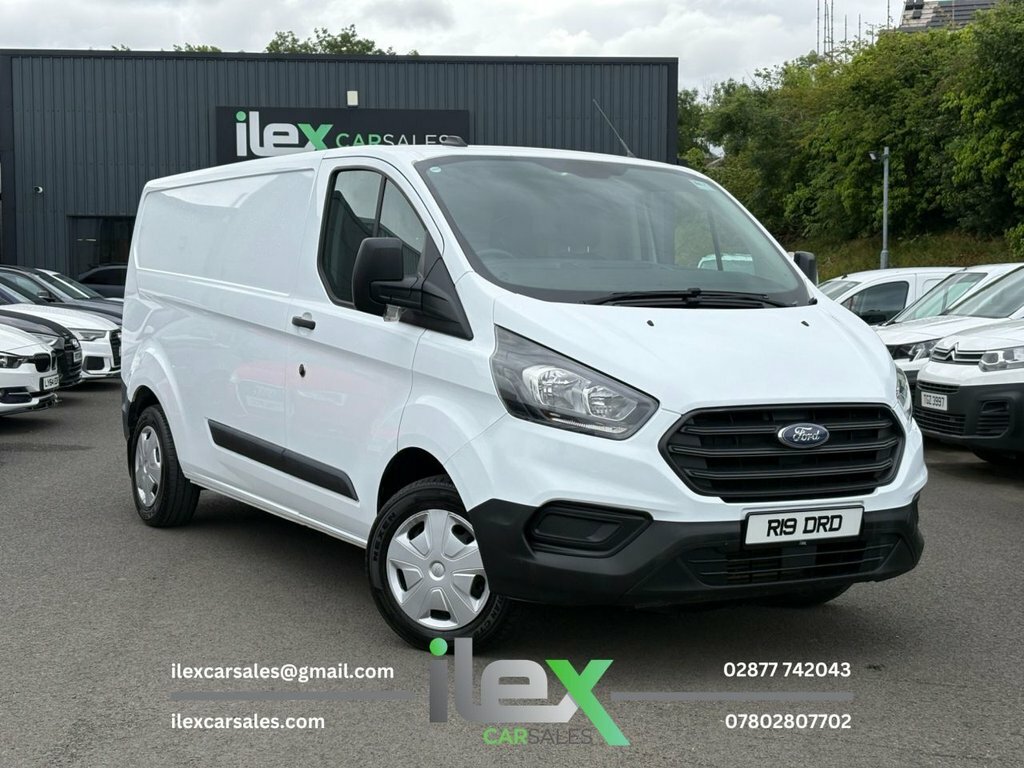 Ford Transit Custom 2L Leader White