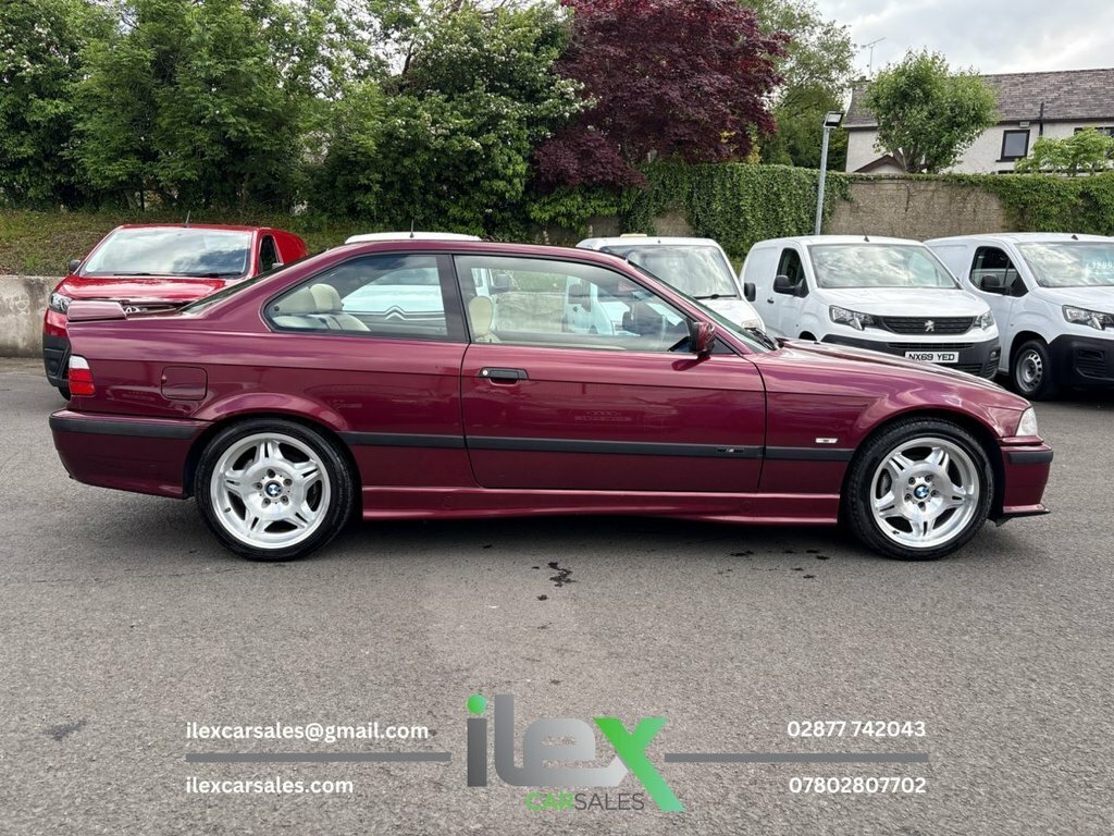 BMW 3 Series 2.8L Sport R167HKH Red #3