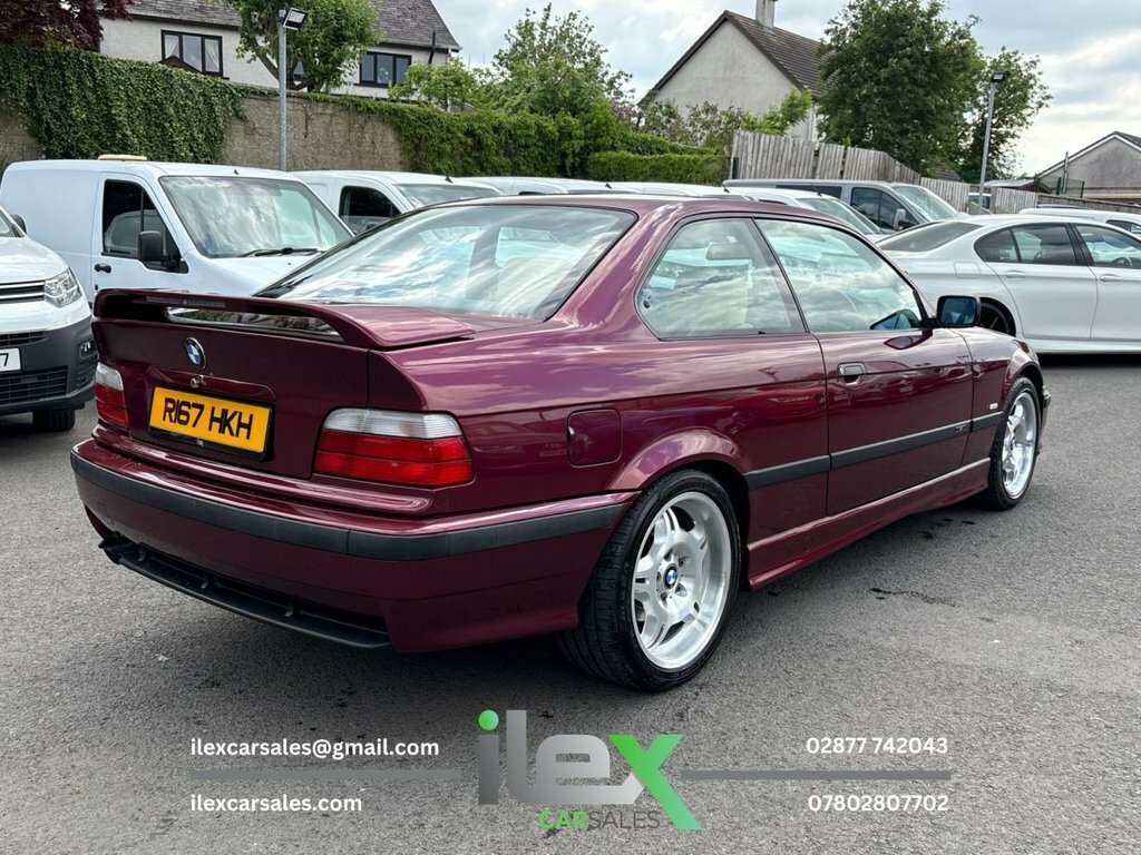 BMW 3 Series 2.8L Sport R167HKH Red #4