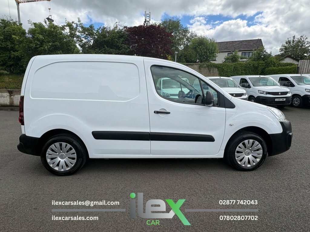 Citroen Berlingo 1.6L Enterprise White #2