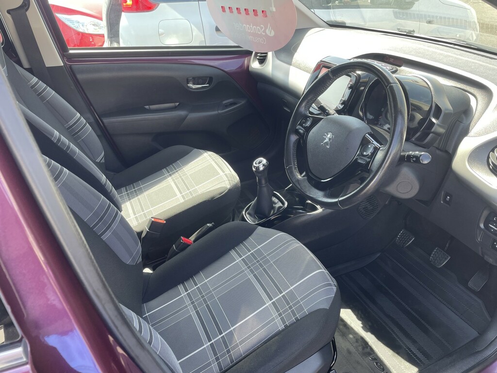 Peugeot 108 1.2 Puretech Allure Red #7