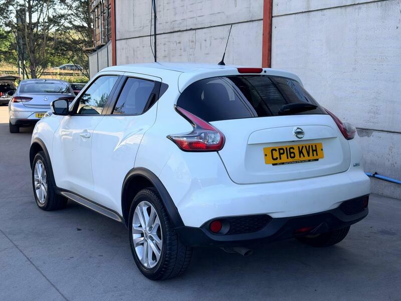 Nissan Juke Black #8