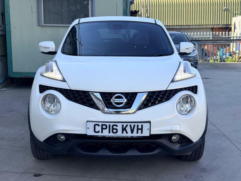 Nissan Juke Black #12