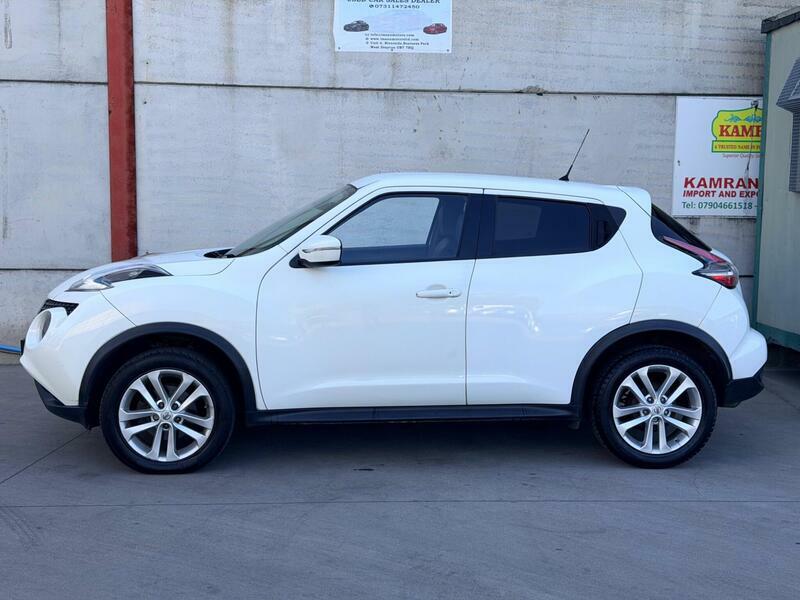 Nissan Juke Black #9