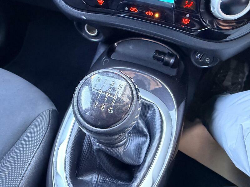 Nissan Juke Black #27