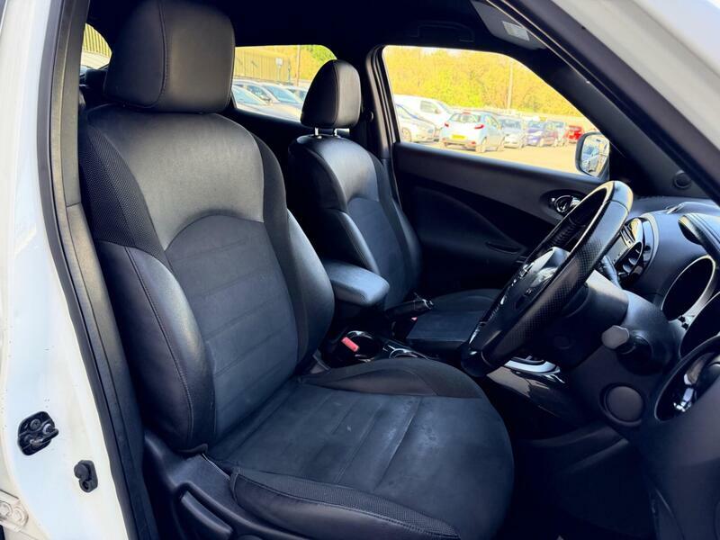 Nissan Juke Black #20