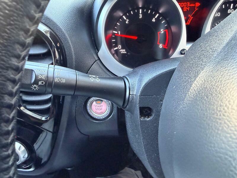 Nissan Juke Black #31