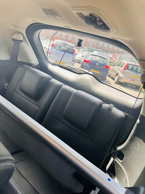 Mitsubishi Outlander 2.3 Di-d Gx 3 147 Bhp Red #13