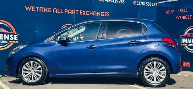 Peugeot 208 Style 82 Bhp White #3