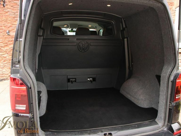 Volkswagen Transporter 2.0 Tdi T32 Highline Kombi Dsg Fwd Swb Euro 6 Ss SM71DXU #4