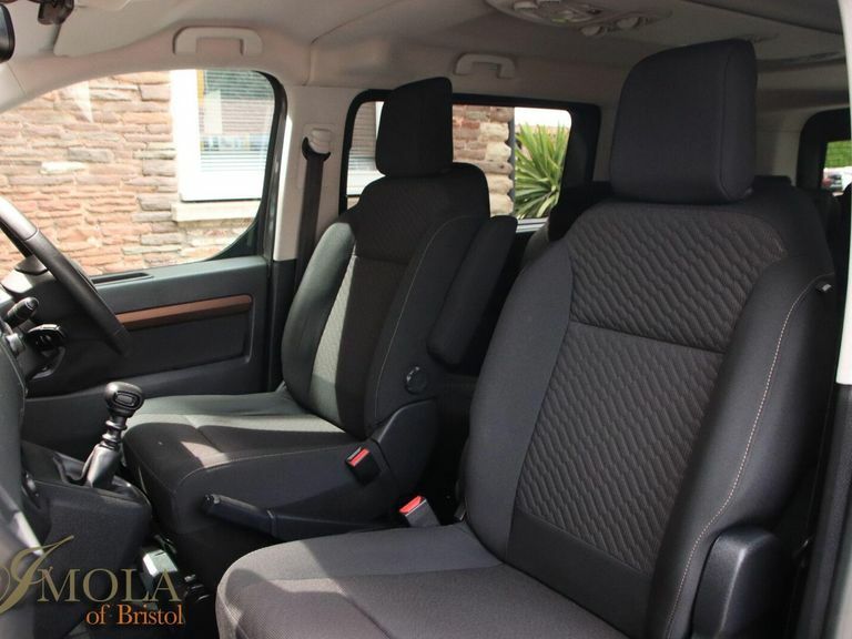 Toyota Proace Verso D-4d L1 Shuttle Grey #26