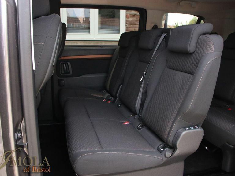 Toyota Proace Verso 2.0D Family Medium Mpv Mwb Euro 6 Ss 8 Sea #3