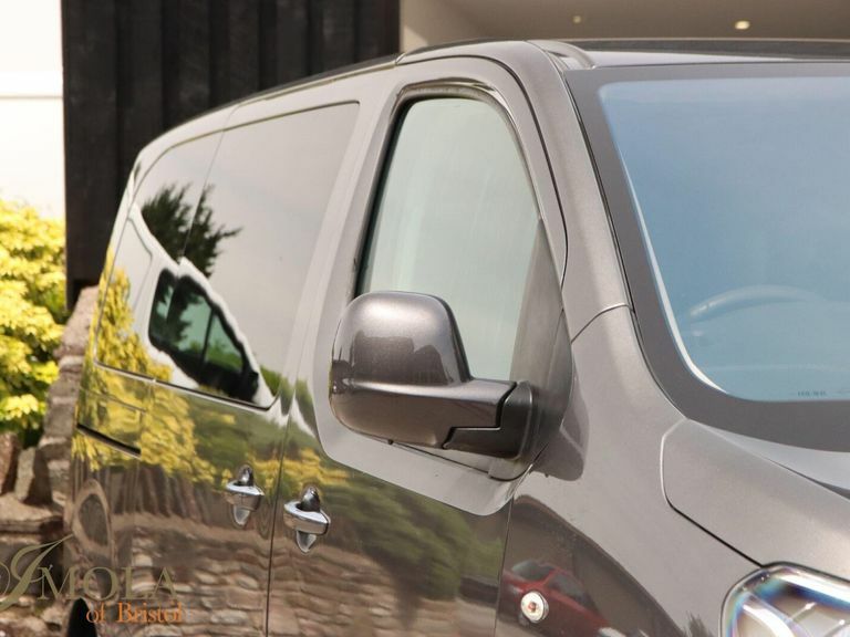 Toyota Proace Verso D-4d L1 Shuttle Grey #8