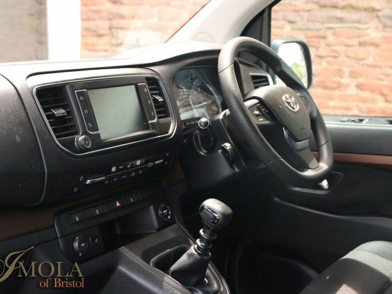 Toyota Proace Verso D-4d L1 Shuttle Grey #25