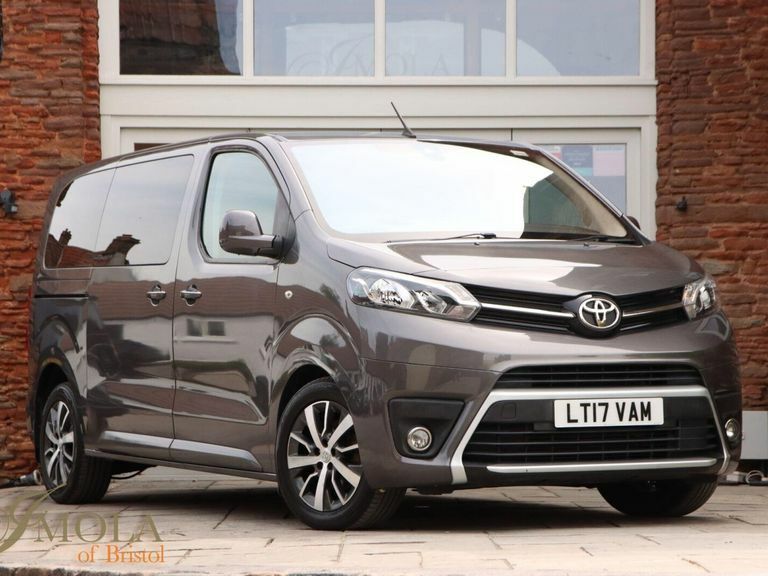 Toyota Proace Verso D-4d L1 Shuttle Grey #44