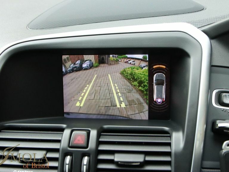 Volvo XC60 2.0 D4 R-design Lux Nav Euro 6 Ss BD67XOC #3