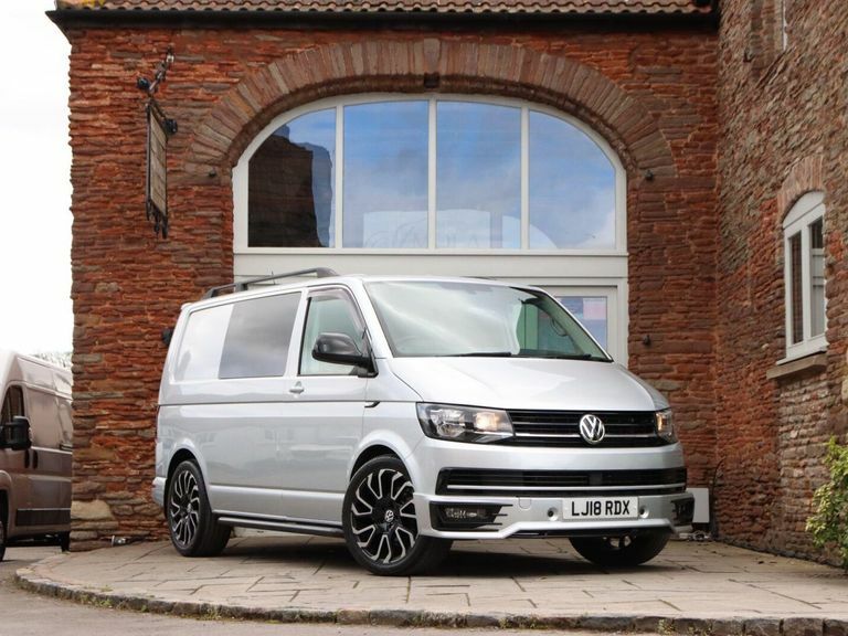 Volkswagen Transporter Mpv White #19