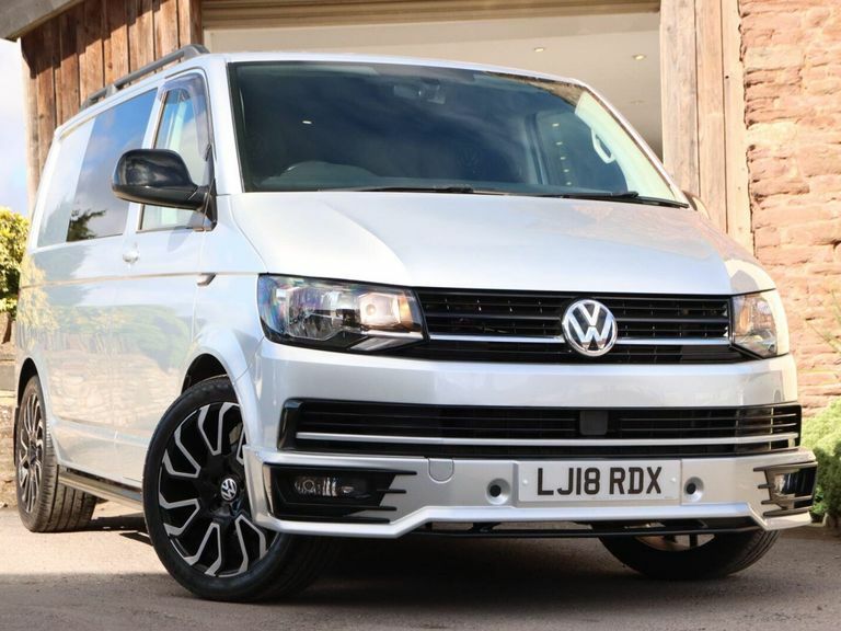 Volkswagen Transporter Mpv White #9