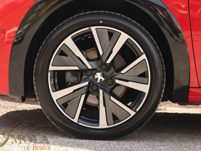 Peugeot 208 Puretech Gt Premium Hatchback Red #48