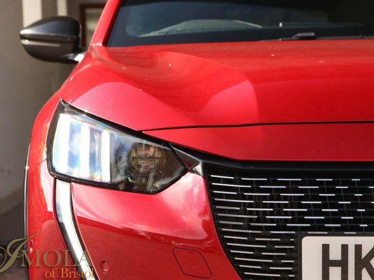 Peugeot 208 Puretech Gt Premium Hatchback Red #10