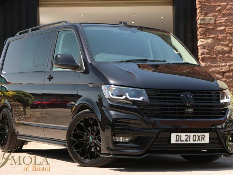 Volkswagen Transporter 2.0 Tdi T30 Highline Kombi Fwd Swb Euro 6 Ss Black