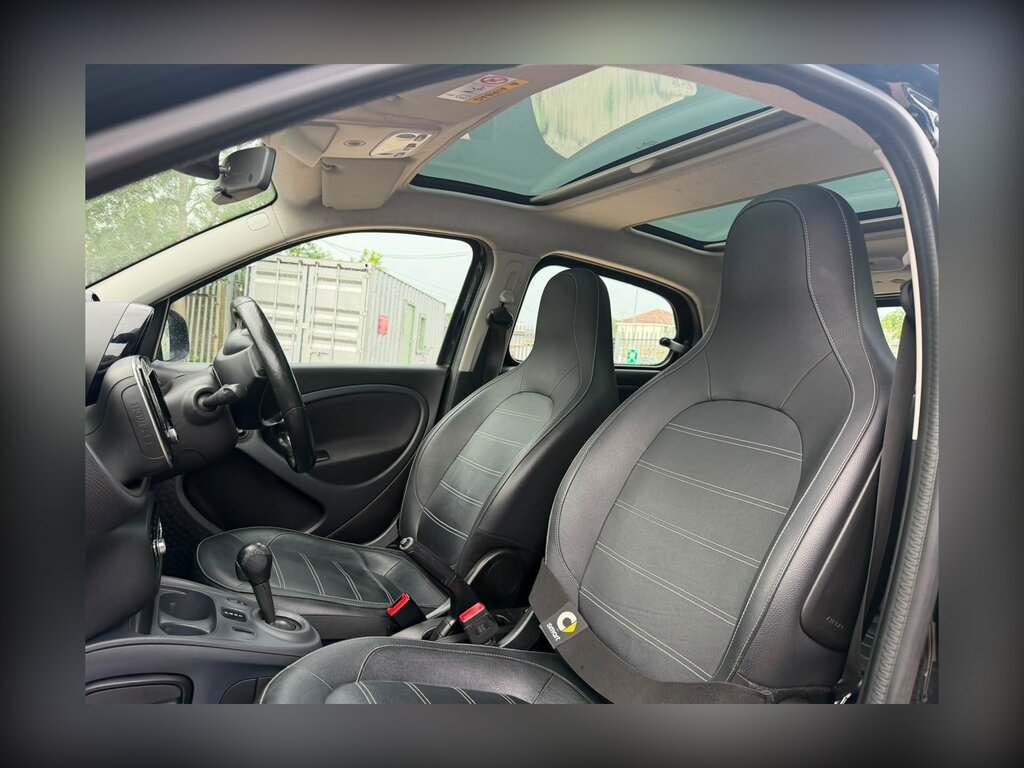 Smart Forfour Eq 17.6Kwh Prime Premium Plus Hatchback Elec Black #20