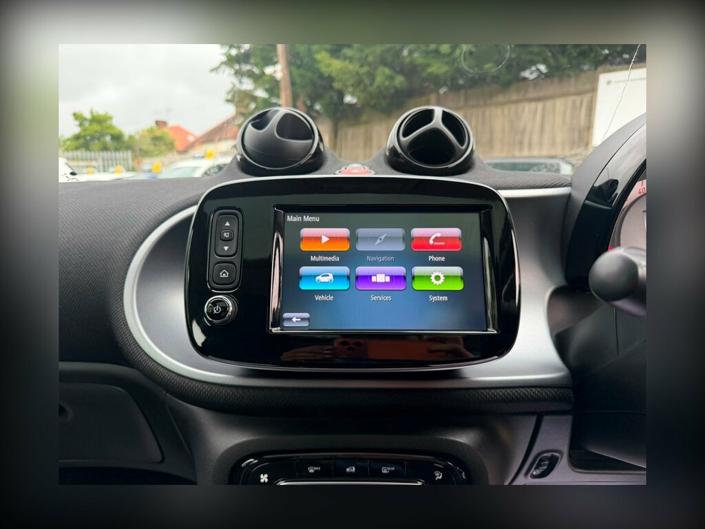 Smart Forfour Eq 17.6Kwh Prime Premium Plus Hatchback Elec Black #16