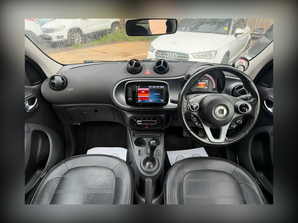 Smart Forfour Eq 17.6Kwh Prime Premium Plus Hatchback Elec Black #7