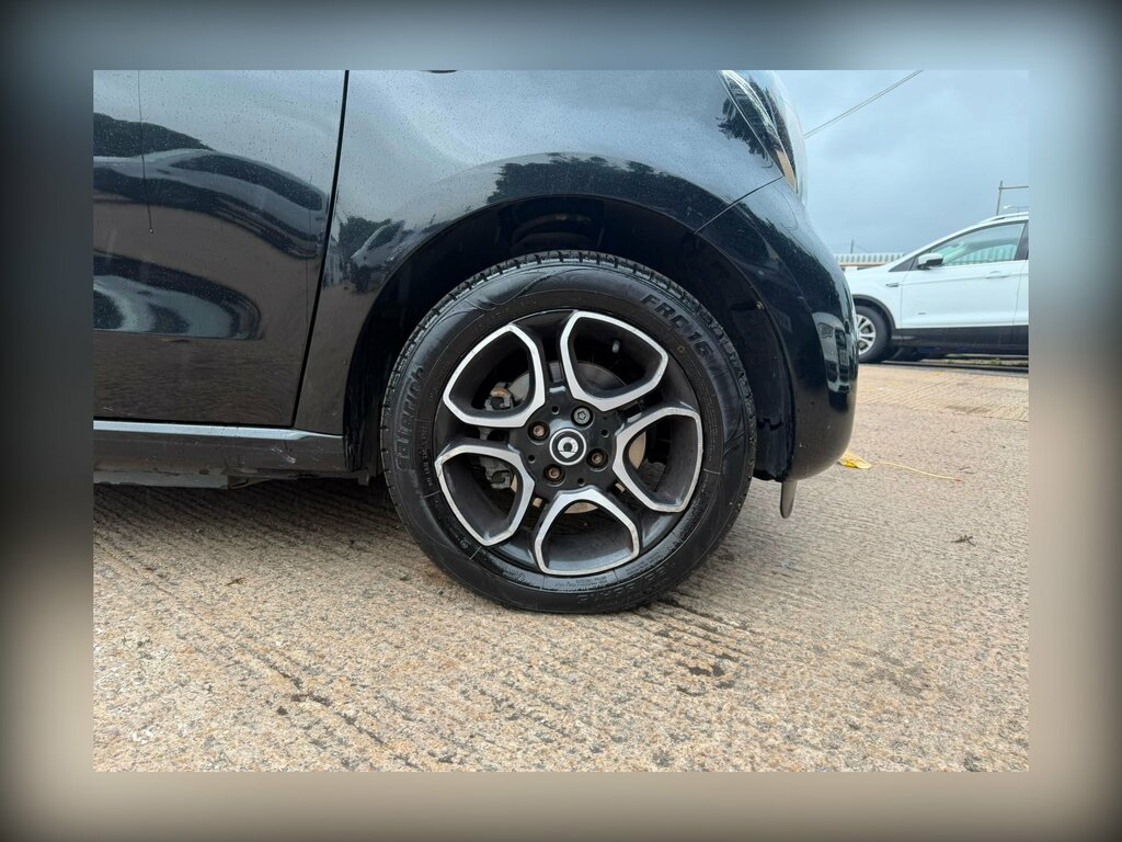 Smart Forfour Eq 17.6Kwh Prime Premium Plus Hatchback Elec Black #37