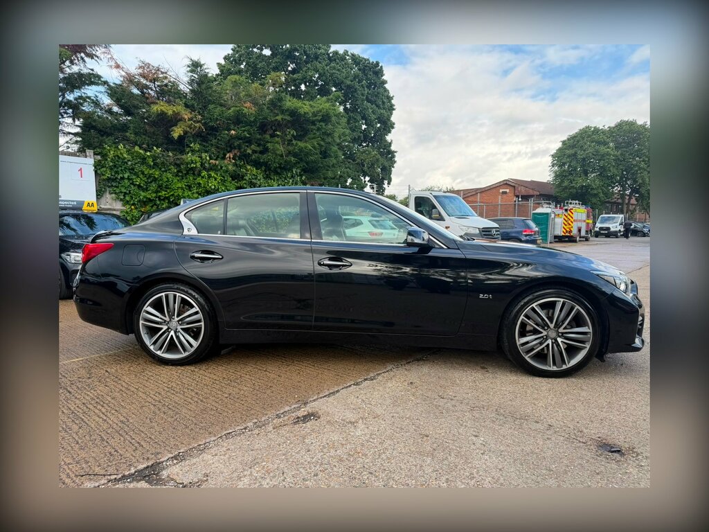 Infiniti Q50 2.0T Sport Saloon Euro 5 Ss 21 SY16BXV Black #3