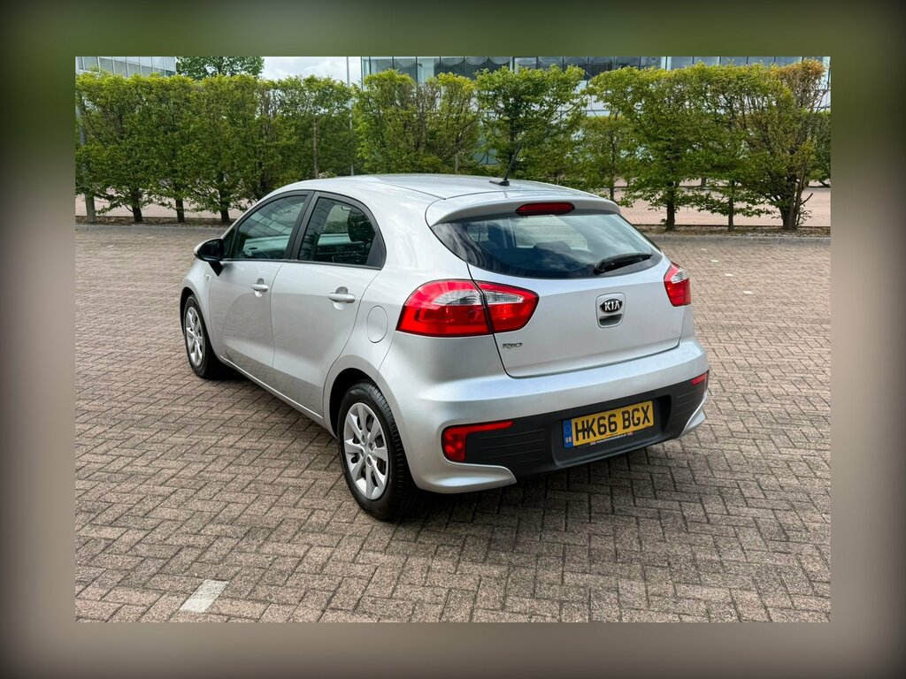 Kia RIO 1.25 1 Air Hatchback Euro 6 84 Silver #6
