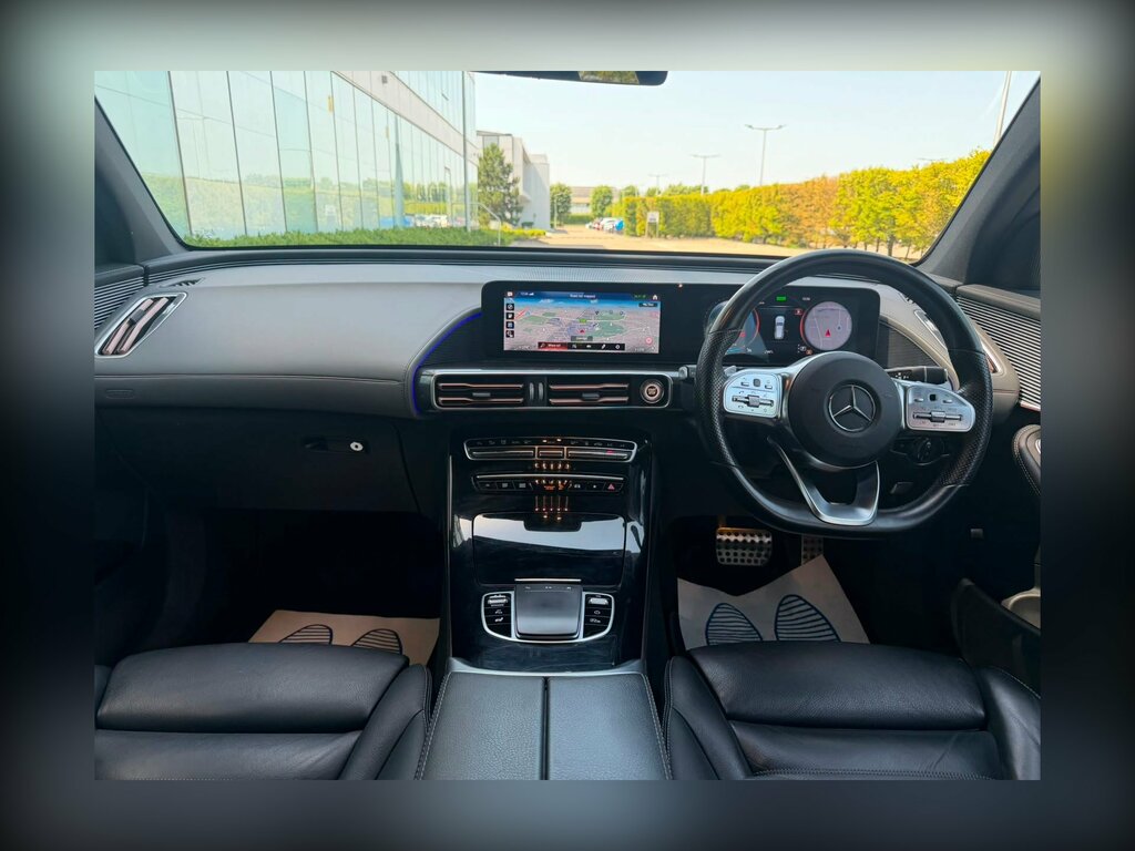 Mercedes-Benz EQC Eqc 400 80Kwh Amg Line Suv 4Mati White #3