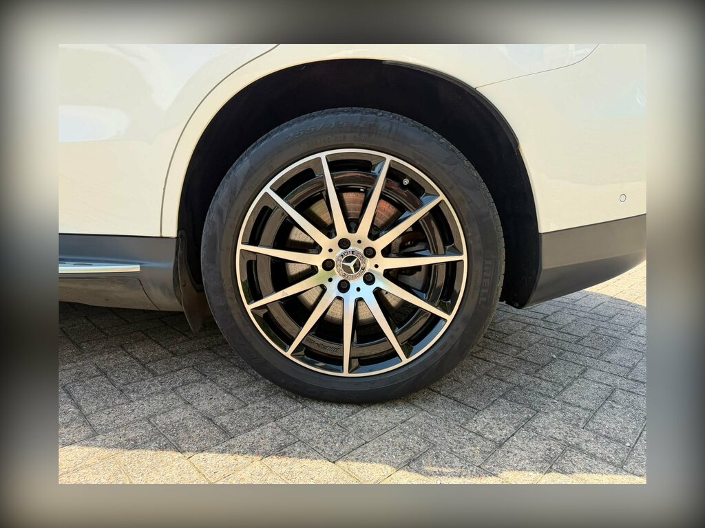 Mercedes-Benz EQC 0.0 Eqc 400 4Matic Black #38