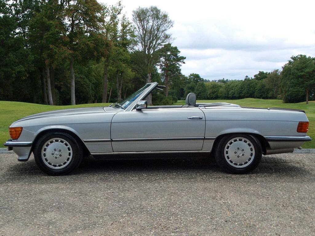 Mercedes-Benz 500 Petrol  #3