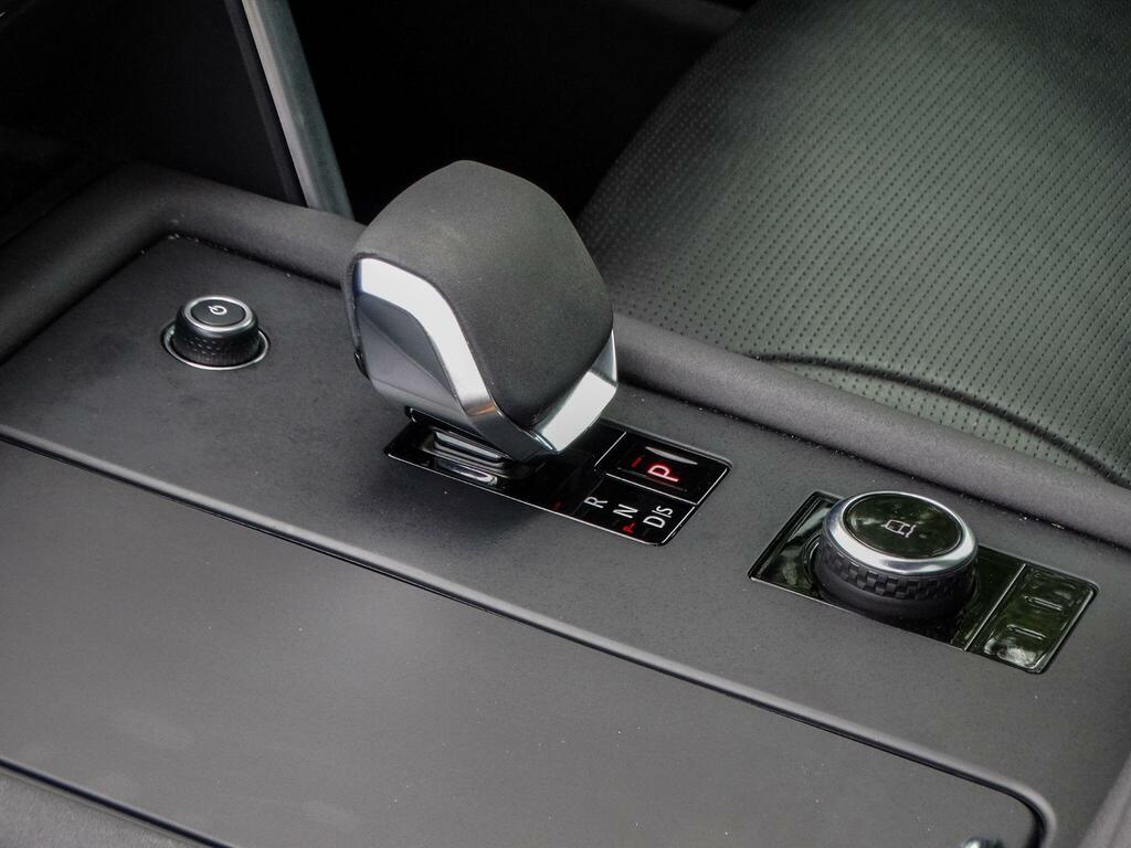 Land Rover Discovery 3 .0 D300 Dynamic Se White #19