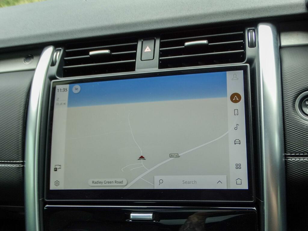 Land Rover Discovery 3 .0 D300 Dynamic Se White #23