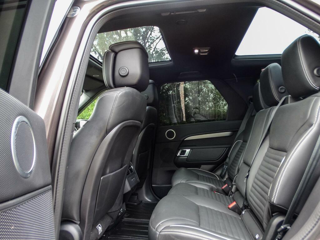 Land Rover Discovery 3 .0 D300 Dynamic Se White #13
