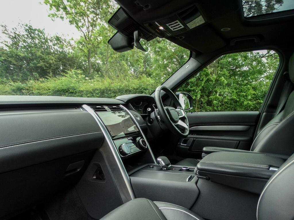 Land Rover Discovery 3 .0 D300 Dynamic Se White #15