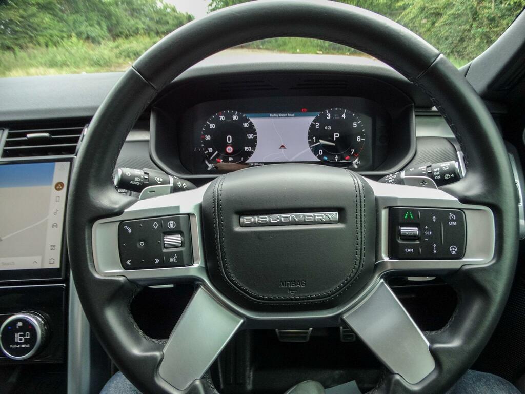 Land Rover Discovery 3 .0 D300 Dynamic Se White #7