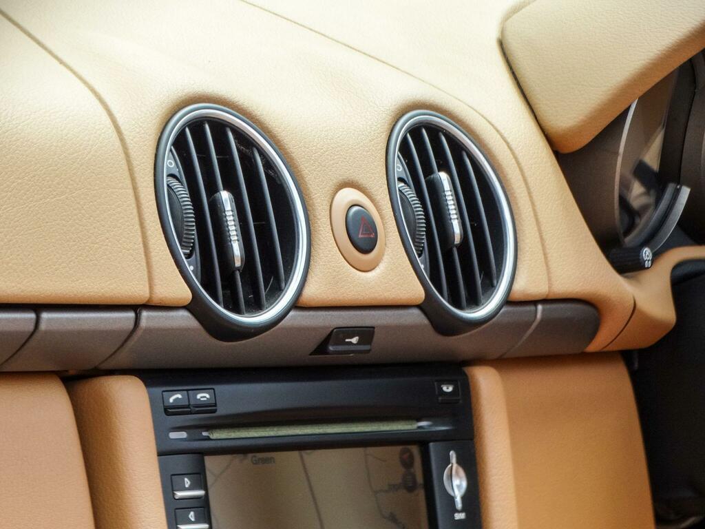 Porsche Boxster 3.4 987 S Convertible White #14