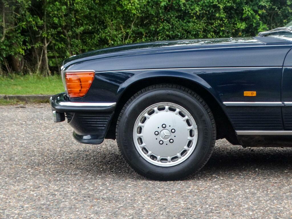 Mercedes-Benz 500 Petrol  #5