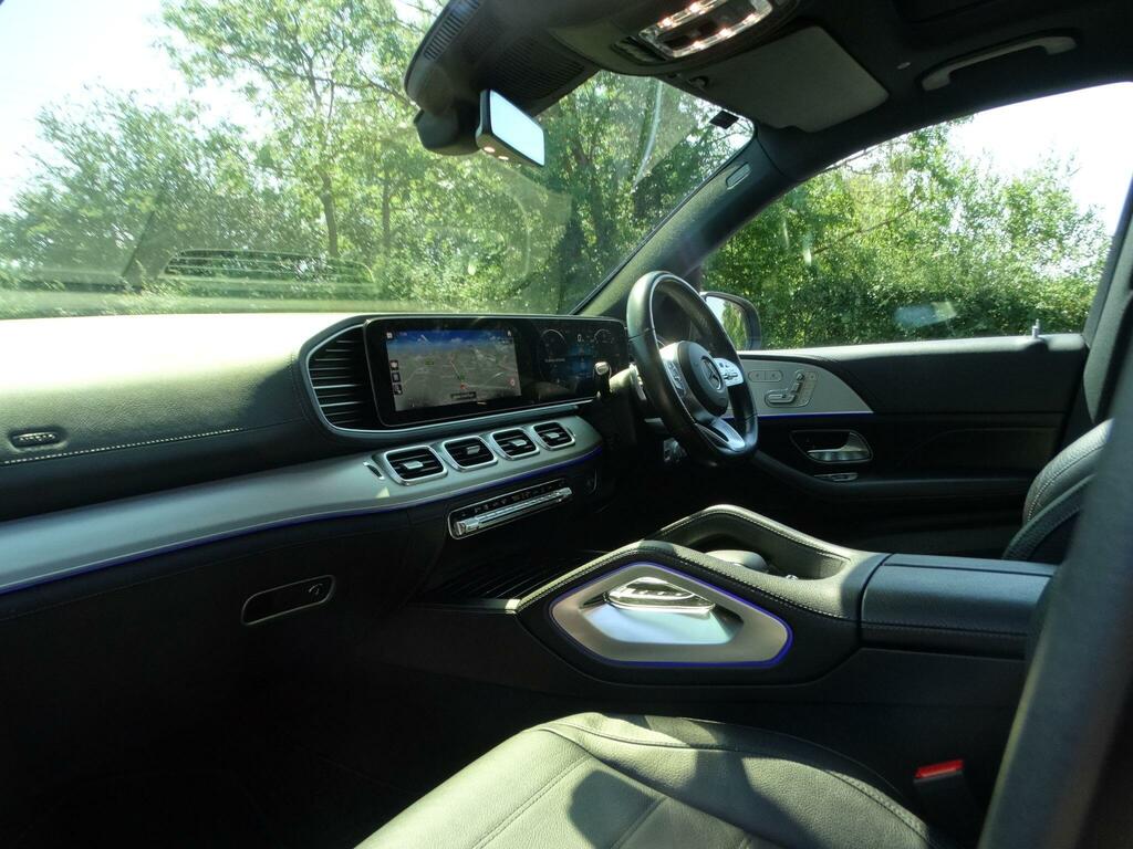 Mercedes-Benz GLS Class 3.0L Gls 350 D 4Matic Amg Line 255 Bhp Black #18