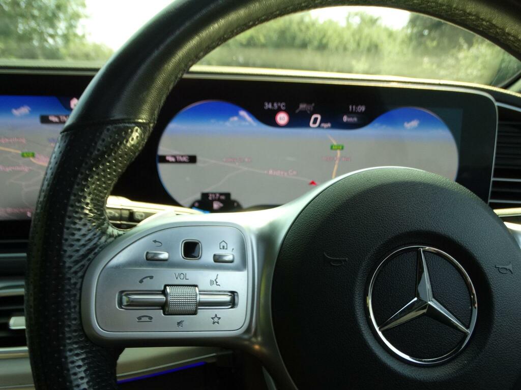 Mercedes-Benz GLS Class 3.0L Gls 350 D 4Matic Amg Line 255 Bhp Black #41