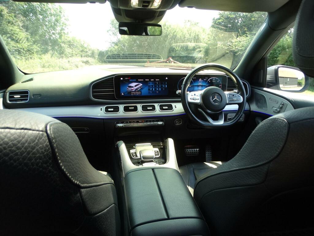 Mercedes-Benz GLS Class 3.0L Gls 350 D 4Matic Amg Line 255 Bhp Black #16