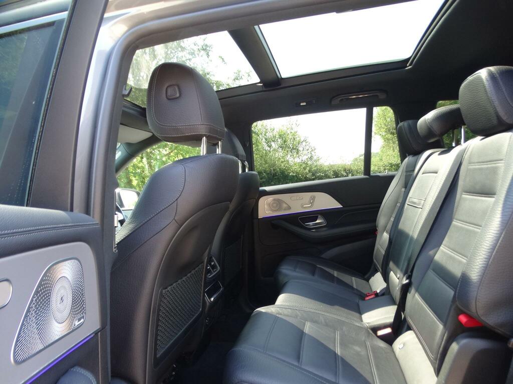 Mercedes-Benz GLS Class 3.0L Gls 350 D 4Matic Amg Line 255 Bhp Black #13