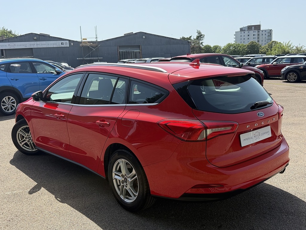 Ford Focus T Ecoboost Zetec LF19AJJ Red #2